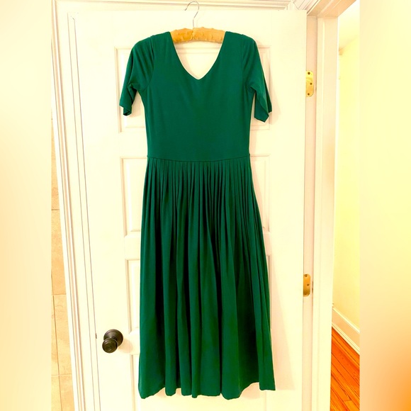 NWT Demylee Madden Dress - Picture 1 of 4